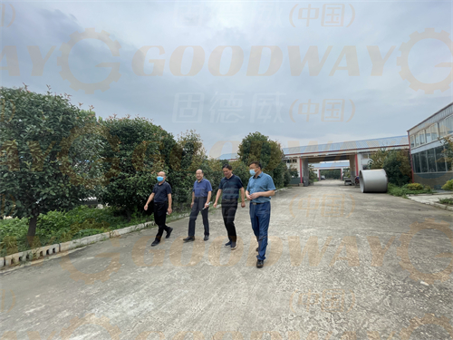 方城縣政協(xié)領(lǐng)導到固德威公司開展“萬人助萬企”調(diào)研活動 方城縣政協(xié)領(lǐng)導到固德威公司開展“萬人助萬企”調(diào)研活動